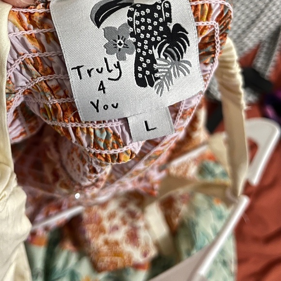 Truly 4 You Women’s Multi Smocked Floral Print Summer Maxi Dress Sz-L - Picture 5 of 6